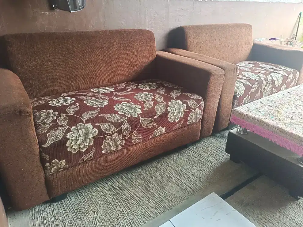 KURSI SUDUT SOFA