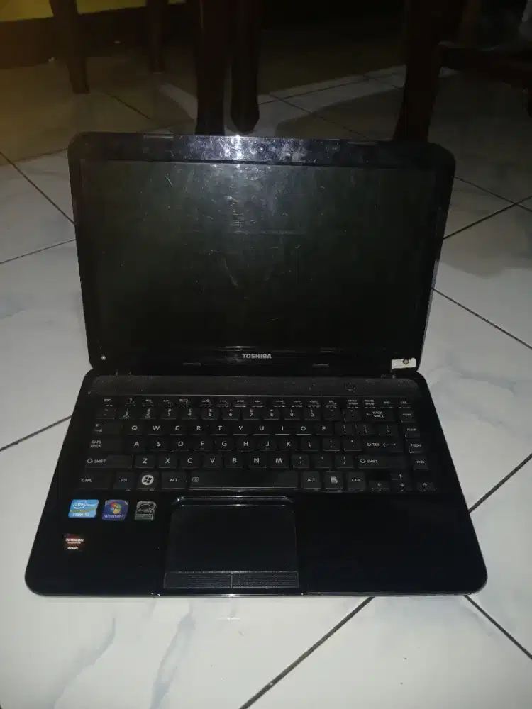 Toshiba Satellite Pro L840 Core i5 Gen 3 Ati Radeon 1 GB
