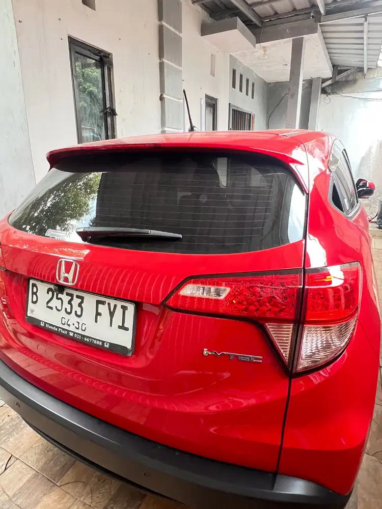 Jual Honda Hrv 1.5 s cvt 2017 merah