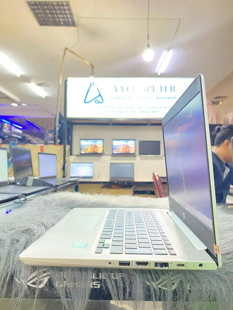 HP ProBook 430 G6 – Core i5 Gen 8 / RAM 8GB / SSD 256GB – Slim, Ringan