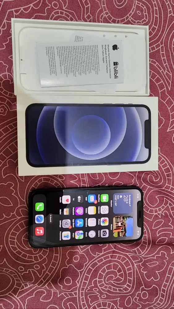 Iphone 12 128 GB Black fullsett mulus