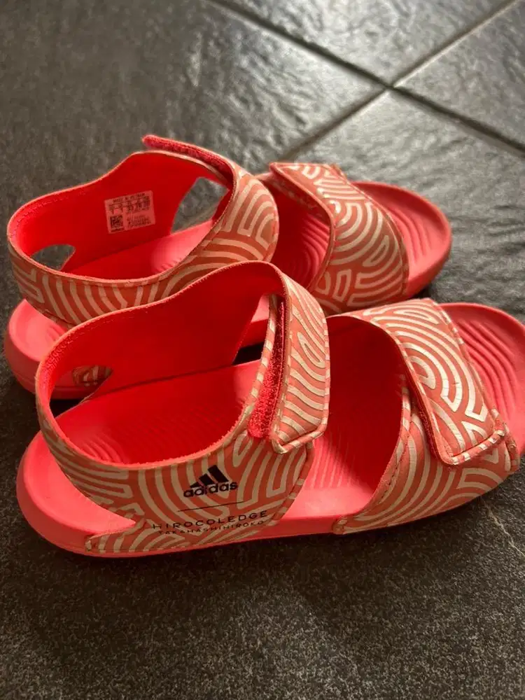 SANDAL ANAK NEW BALANCE