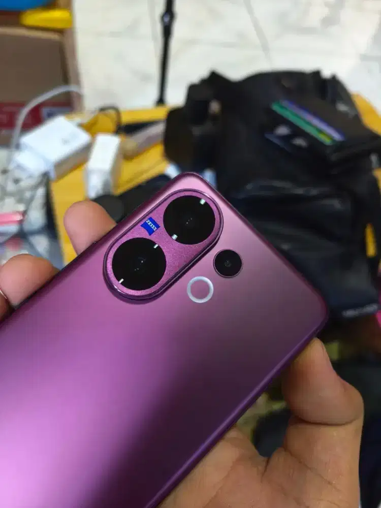 Vivo V60 5G Zeiss 8/256 Garansi Panjang