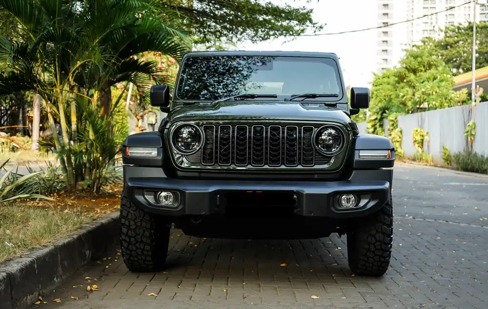 Jeep Wrangler 2024 Bensin