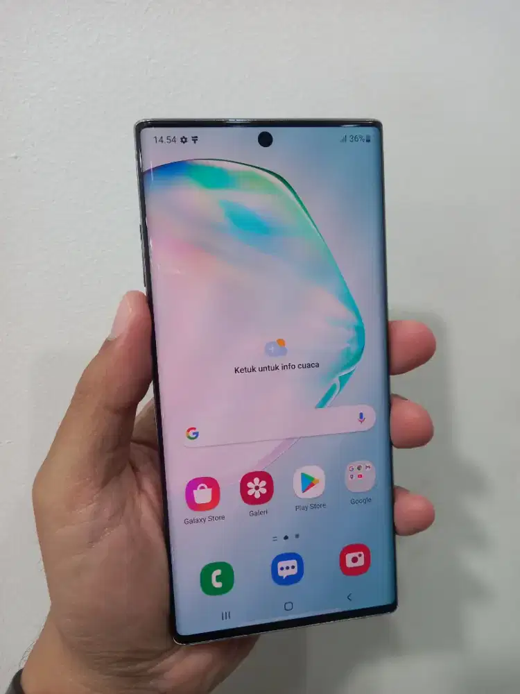 Samsung Galaxy Note 10+ Plus Ram 12/256Gb Fullset ada minus dikit