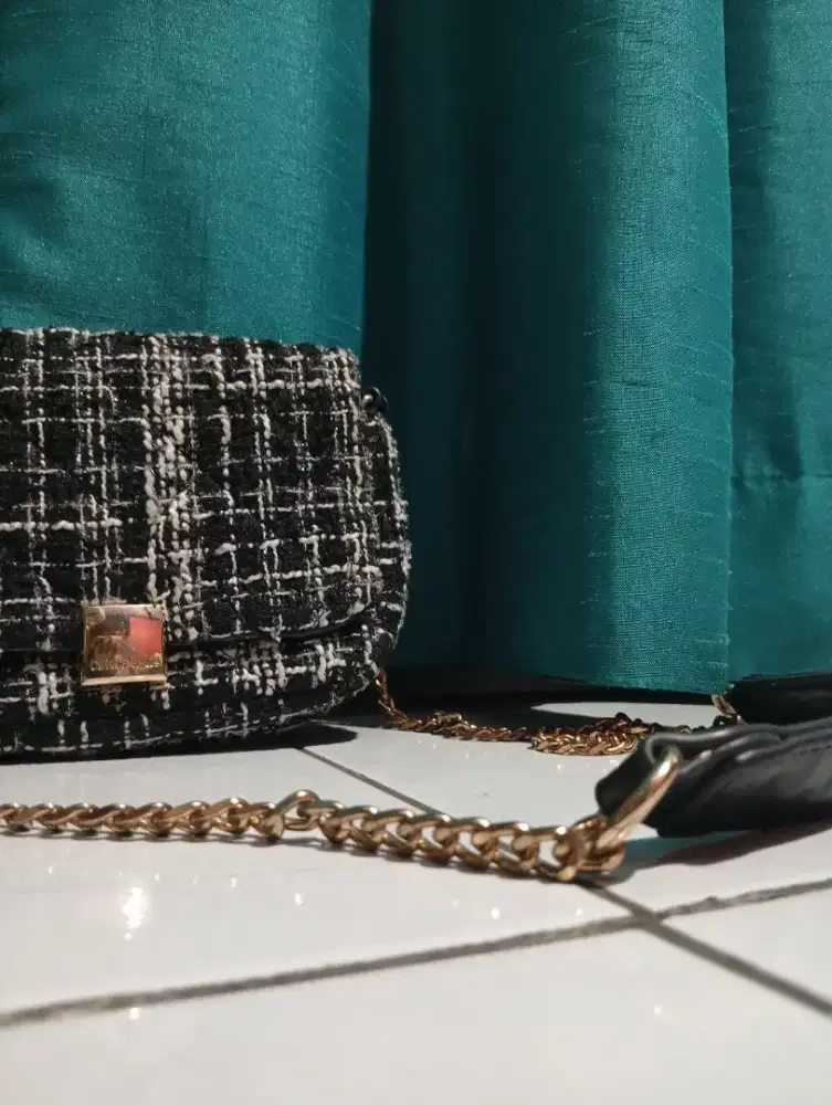 Tas Selempang wanita