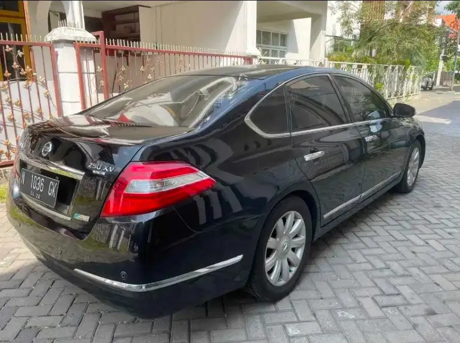 Nissan Teana 2011 Bensin