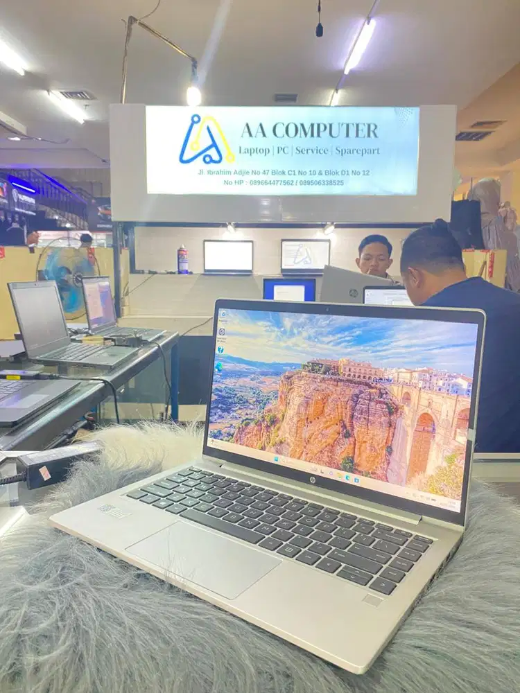 HP ProBook 445 G8 – Ryzen 5 / RAM 16GB / SSD 256GB – Kencang & Ringan