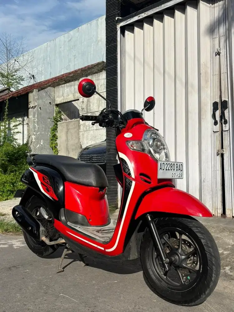 Scoopy stylish 2019