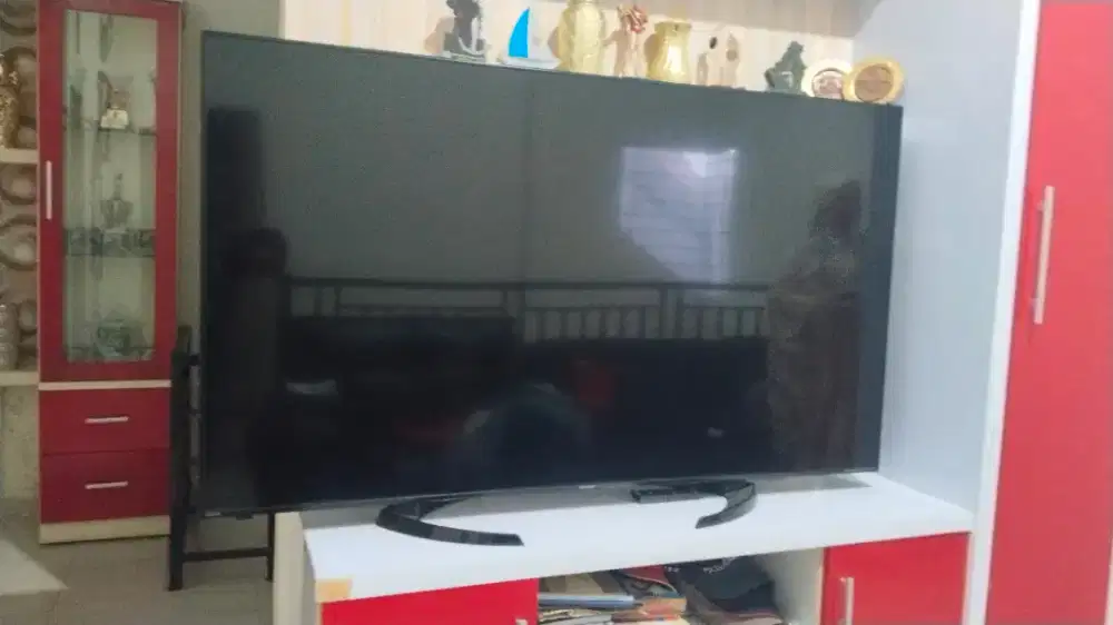Dijual TV 70inch