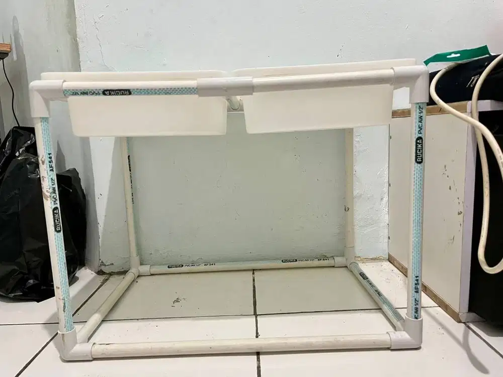 Jual murah aja Meja sensory play second sudah termasuk baskom/tray