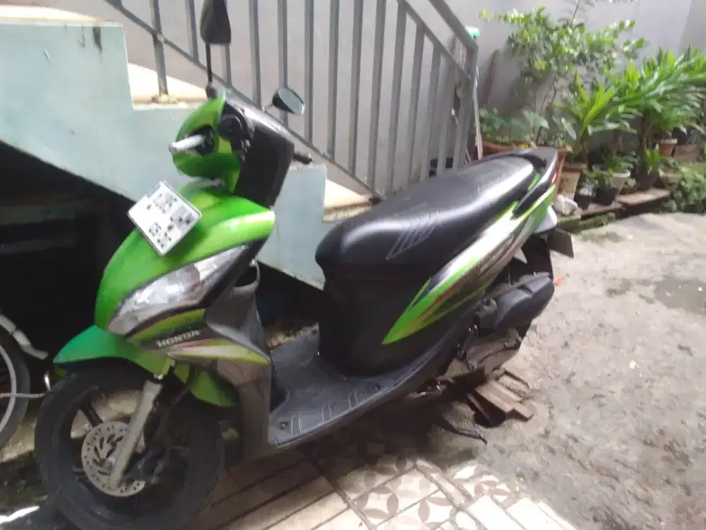 Honda spacy 2012 karbu