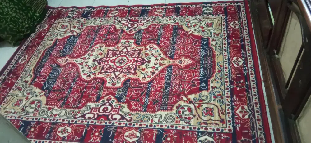 DIJUAL KARPET PERMADANI
