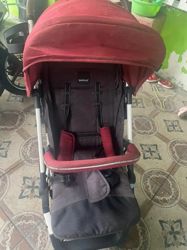 STROLLER MERK BABYELLE ORI