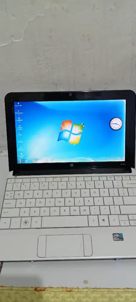 NOTEBOOK/NETBOOK/LAPTOO HP MINI 110 MULUS MURAH BATERE NORMAL RAM 2GB