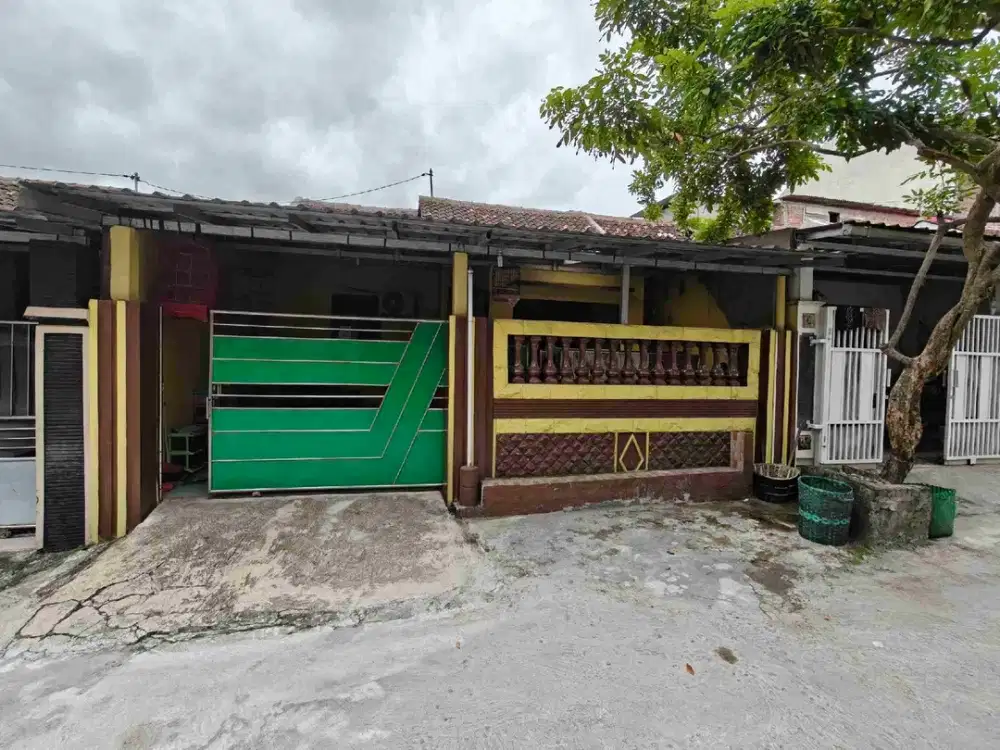 Rumah Cluster Bagus Dekat Ponpes Imam Bukhari Gondangrejo