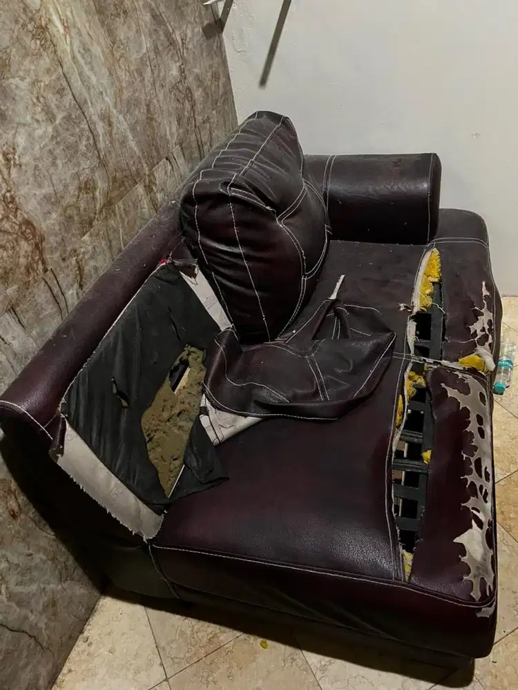 1 set Sofa keluarga +/- uk 2 x 2.5mtr