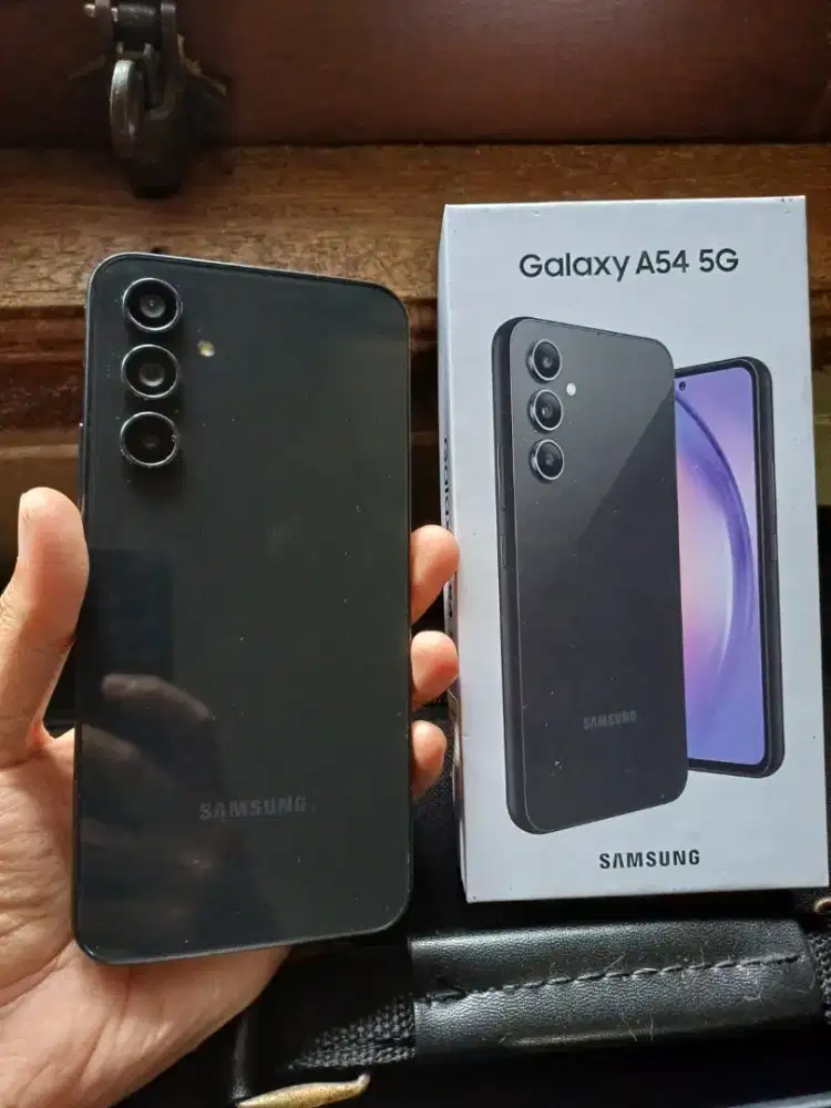 SAMSUNG A54 5G LIKE NEW