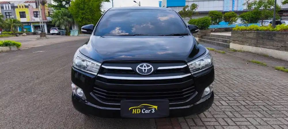 Kijang Innova 2.4 G AT 2017 / 2018 Wrn Hitam Tgn 1 Low KM