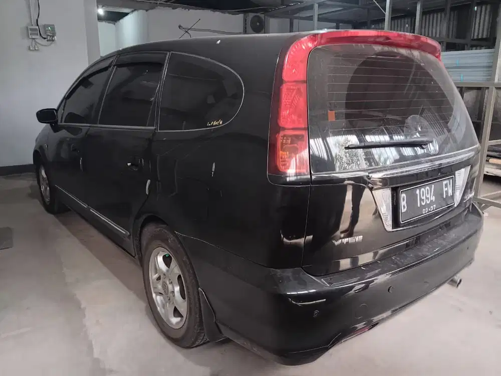 Honda Stream 2007 Bensin