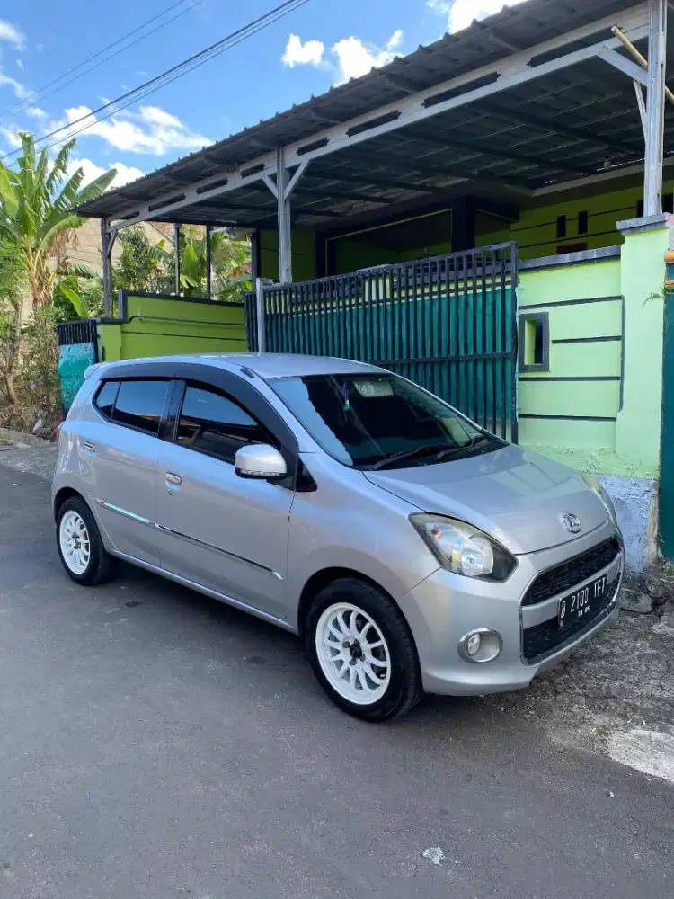 AYLA X 2016 Matic A/T