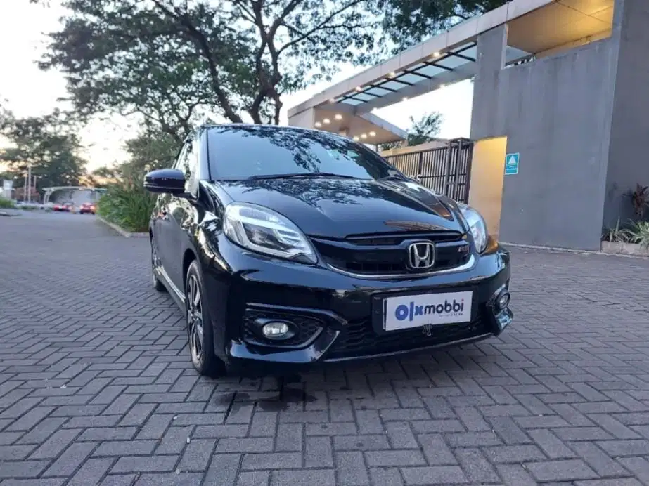 LOW DP Honda Brio 1.2 RS Bensin-AT 2017 TVG