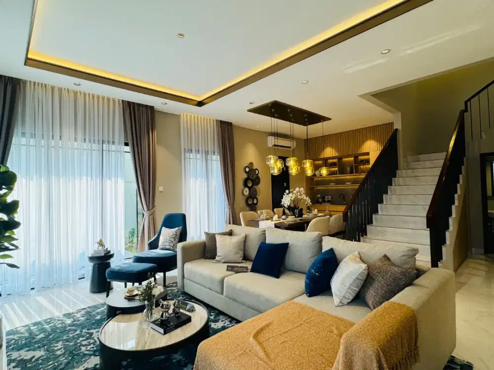 Rumah mewah 3 lantai di Boulevard Gading Serpong Pasadena Residence
