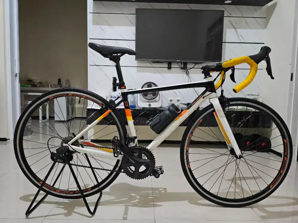 Sepeda Roadbike RB Polygon Strattos S3