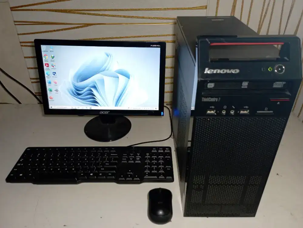 PC Komputer Fullset Core i3 Gen 3/ Ram 8Gb/ HDD 500Gb/ Monitor + Wifi