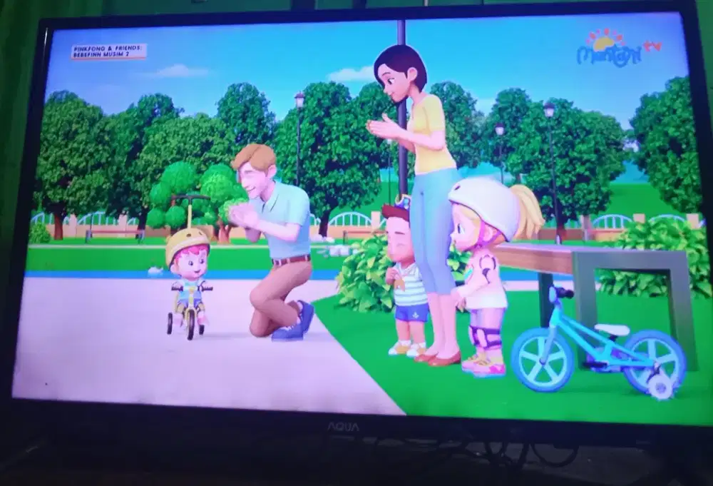 Dijual TV led Aqua 32 in digital