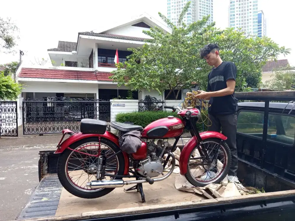 Triumph T15 very rare