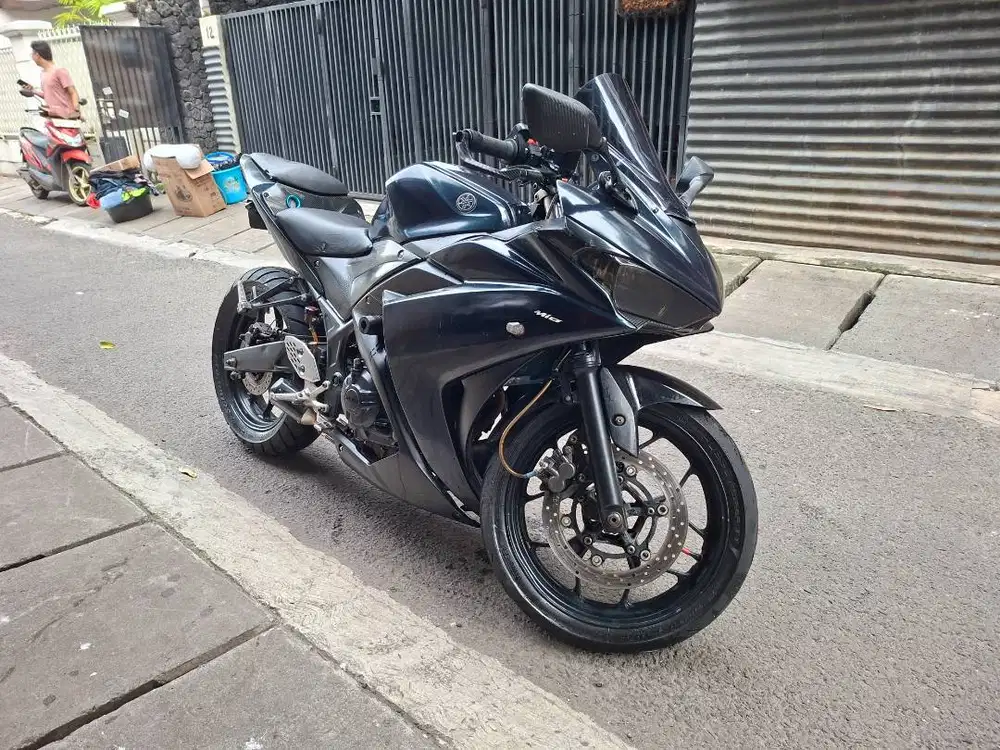Yamaha R25 2016