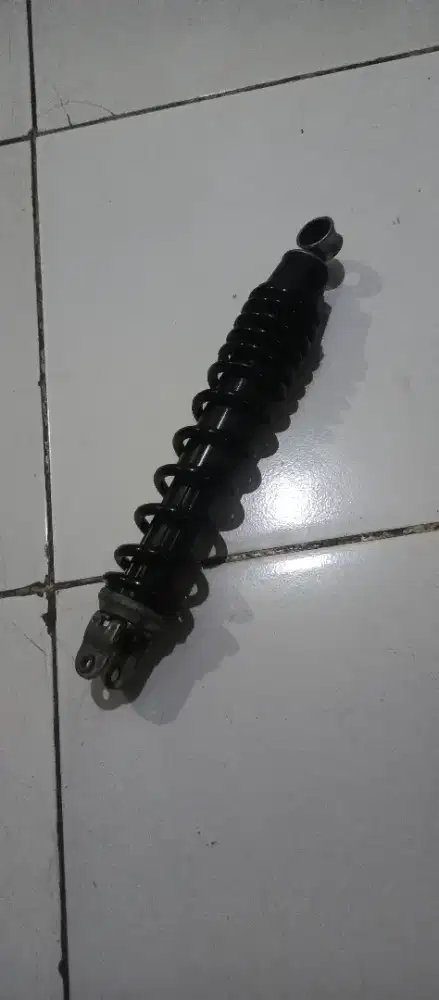 Shock standar Vario