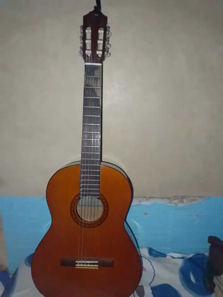 Gitar yamaha CS40