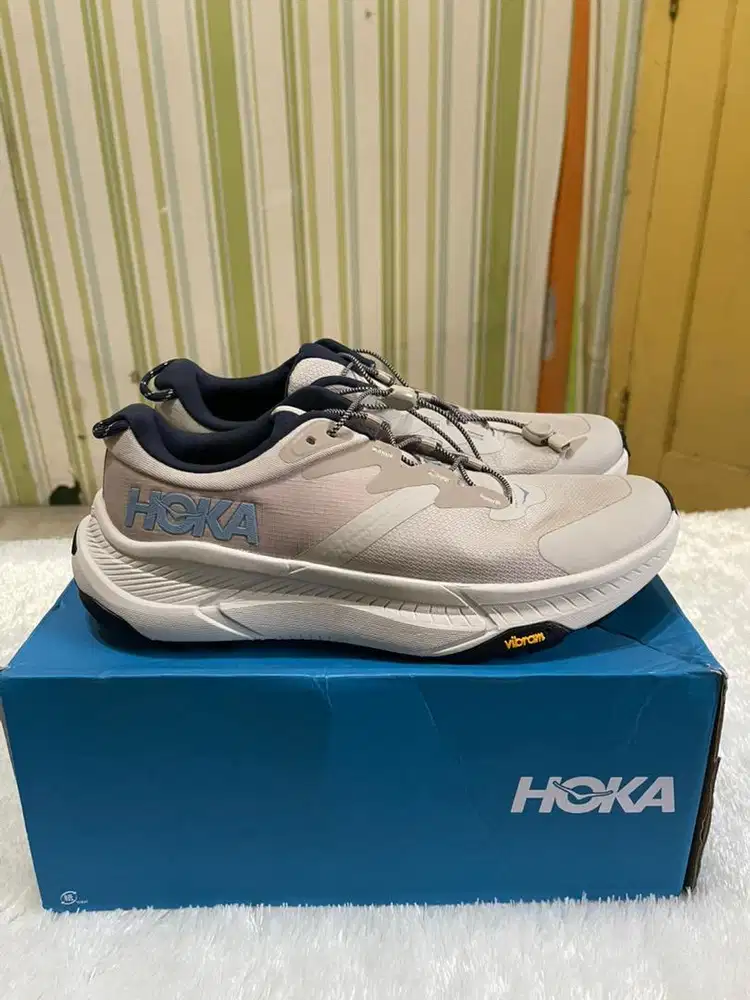 Sepatu Hiking Hoka Transport