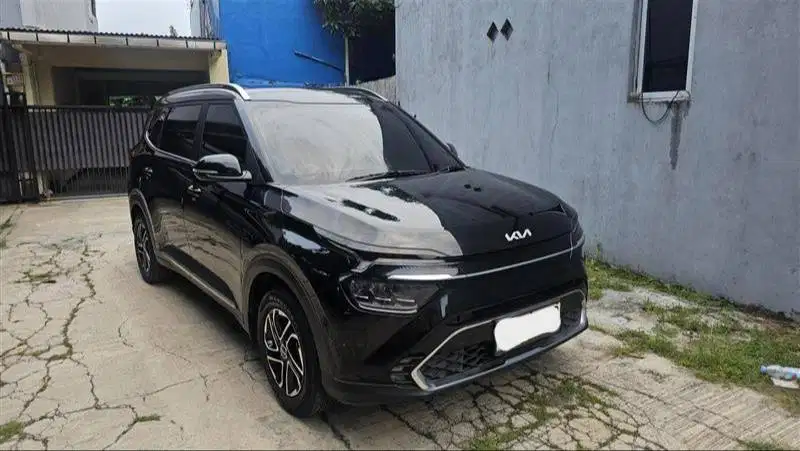 KIA CARENS 2022 HITAM 1.5 AT 7 SEATERS