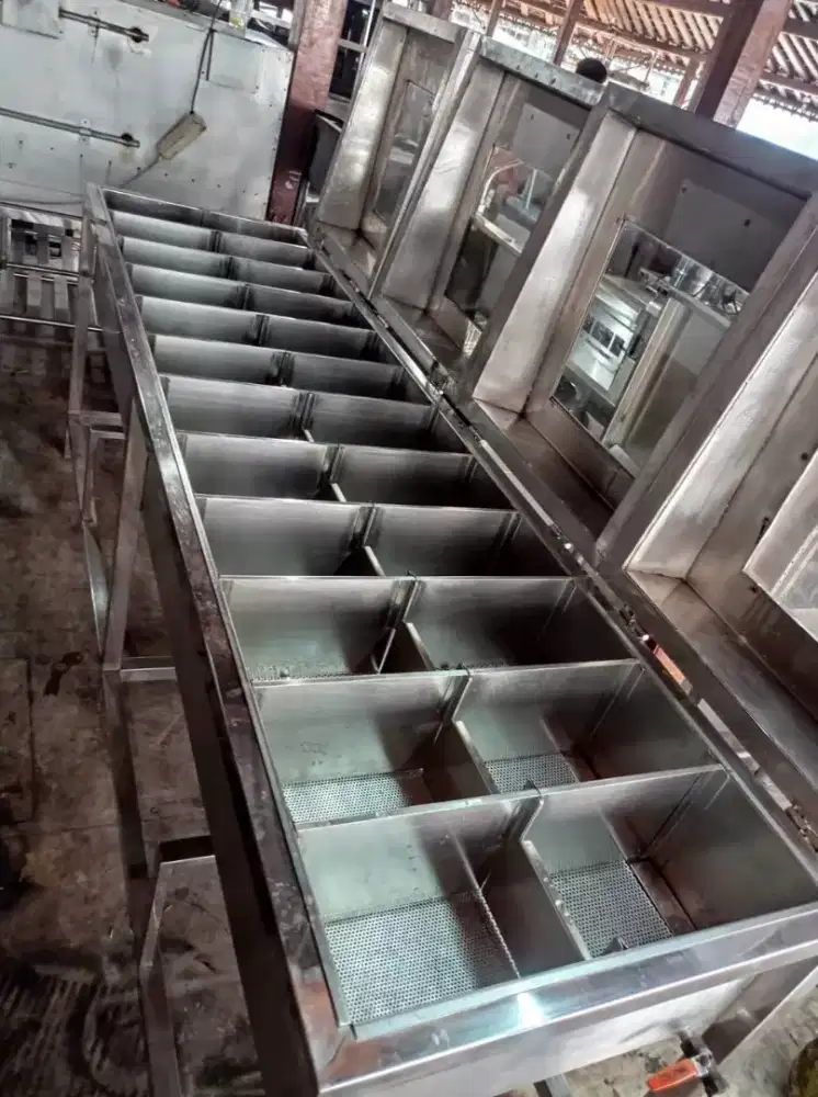 Penghangat makanan / Bainmarie prasmanan Gas 
Uk 248×68×94