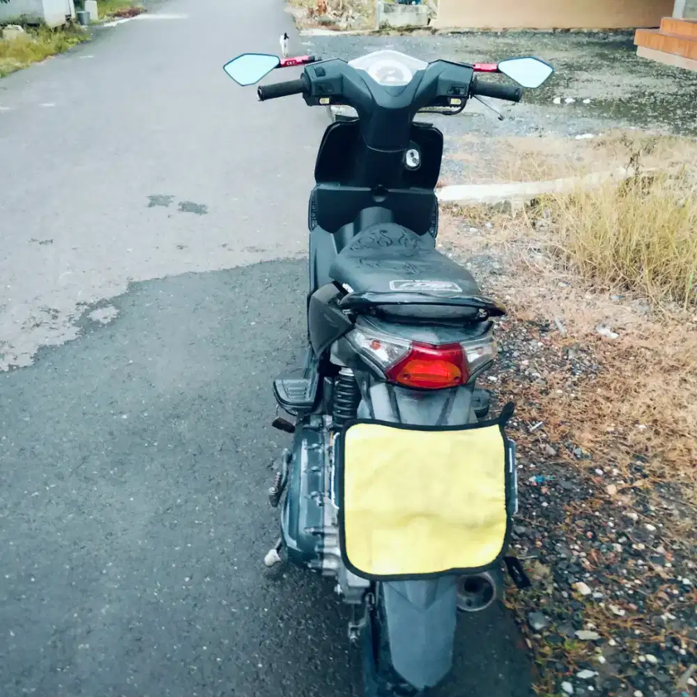 Jual motor beat karbu THN 2011 ss lengkap tapi matian  Rp 7.500.000