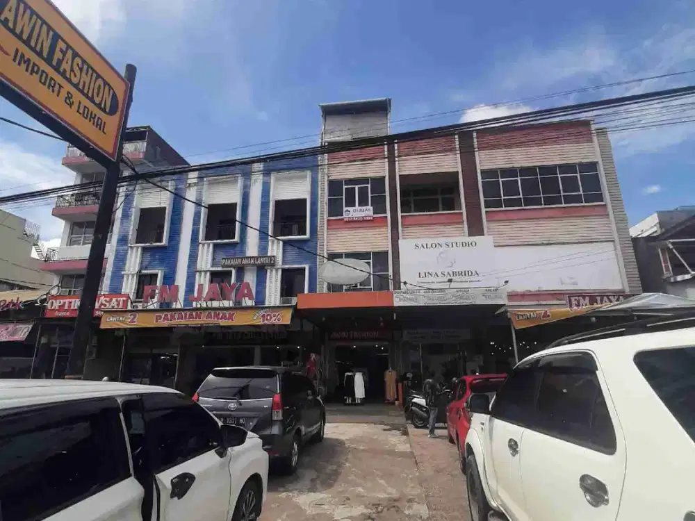 dijual ruko 3lt + dak beton siap pakai di Jl. Prof. M. Yamin