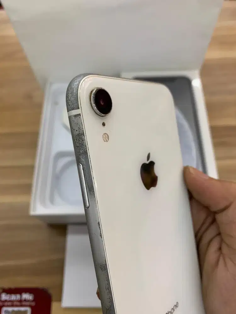 iphone xr 64gb inter all operator imei permanent