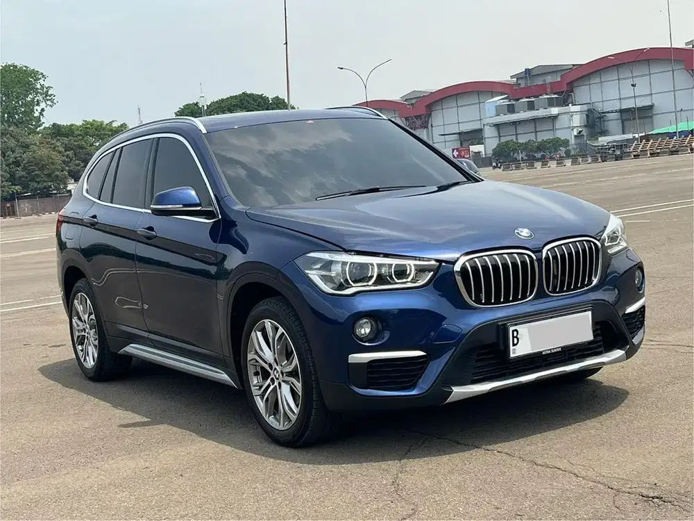 TERMURAH!! BMW X1 SDRIVE18i AT BIRU 2019