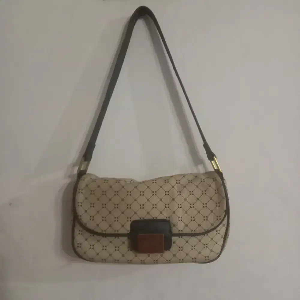 Tas Baguette Monogram Vintage