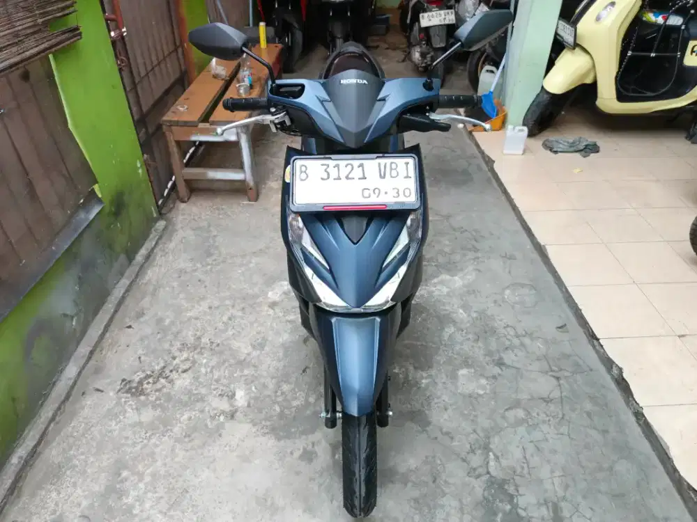 KM 3RB HONDA BEAT DELUXE 2025 BLN 9 BS TT 2024 HRGA PAS DI CILEDUG ORI
