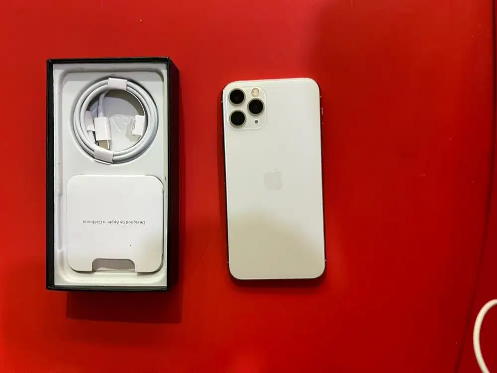 iphone 11 pro 256gb kusus pemakai