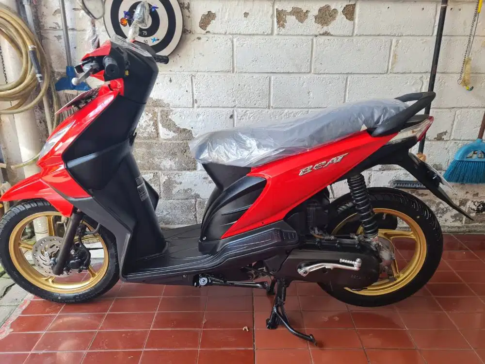 Honda Beat full restorasi  mulus no laka , no banjir