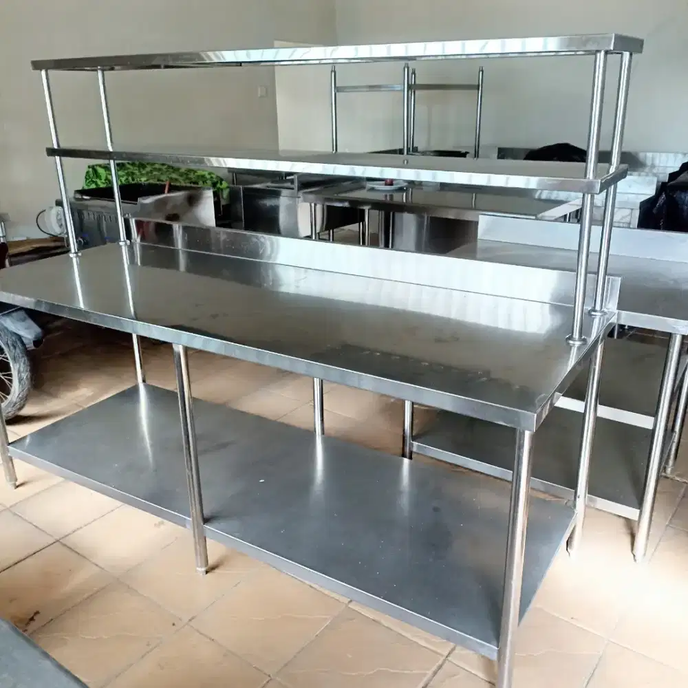 Meja kerja stainless