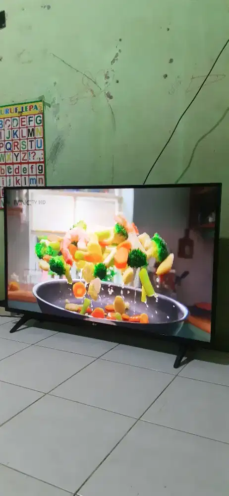 tv LG 43 inch muluss digital tv