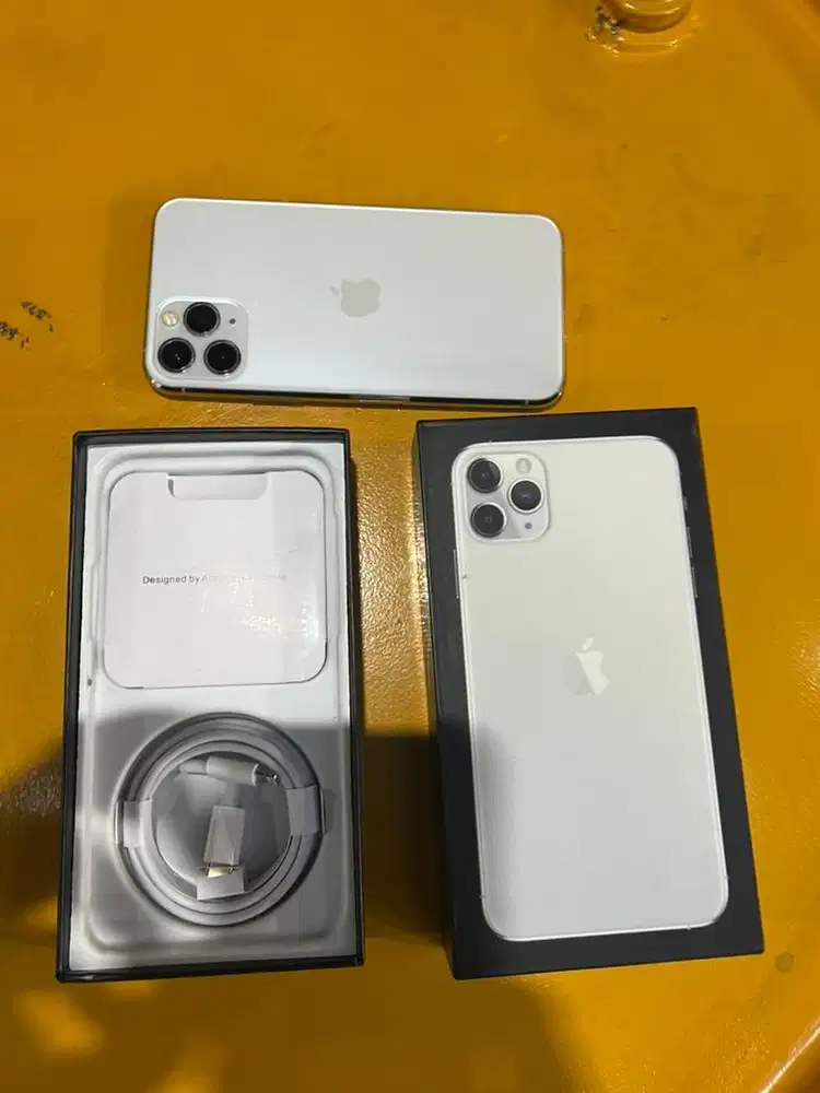 iphone 11 pro 256gb sudah bagus