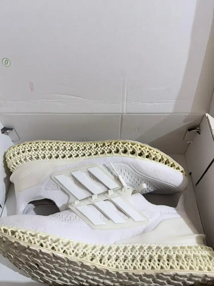 SEPATU ADIDAS ULTRA4D fwd