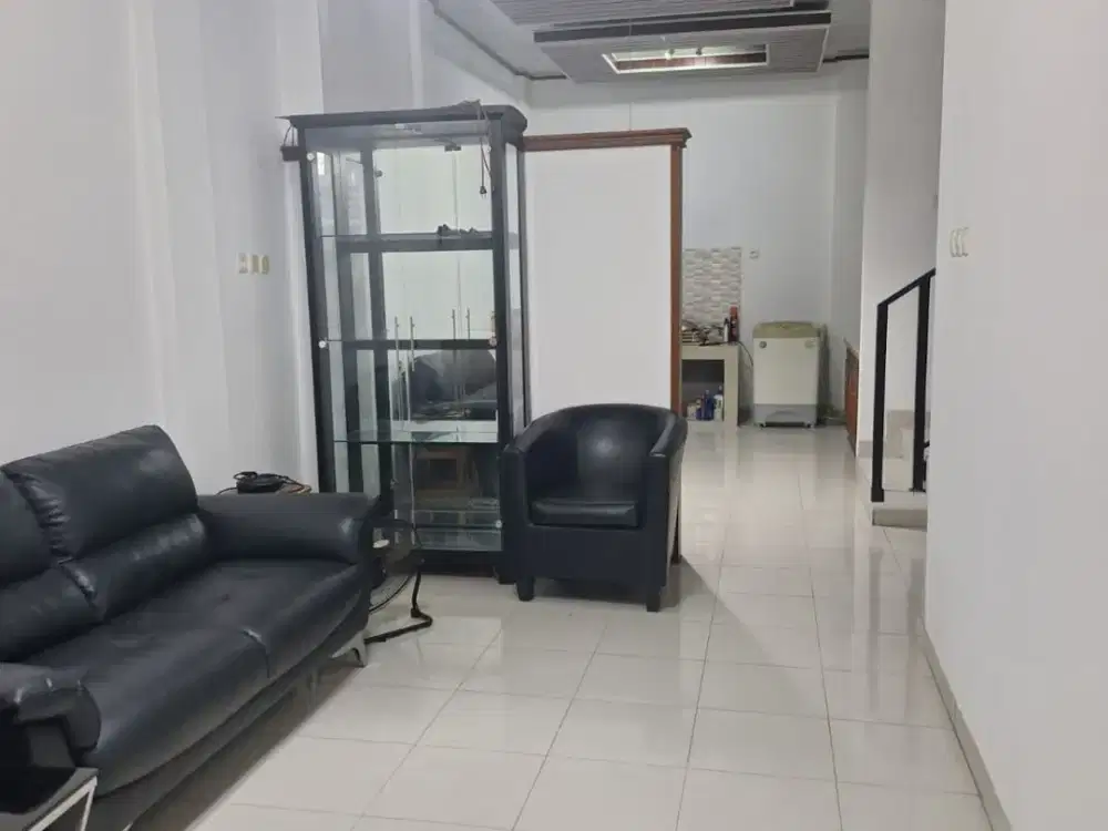 Rumah Bagus 2 Lantai di Janur Kunng Kelapa Gading Siap Huni